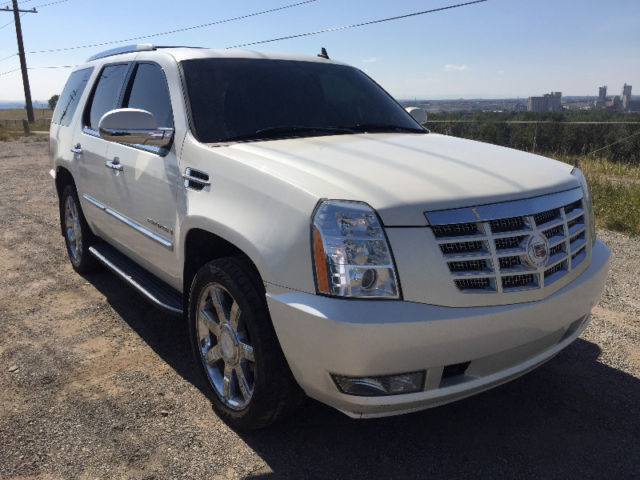 2008 Cadillac Escalade For Sale in Alberta
